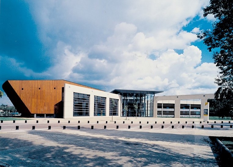 COMPIEGNE UNIVERSITE